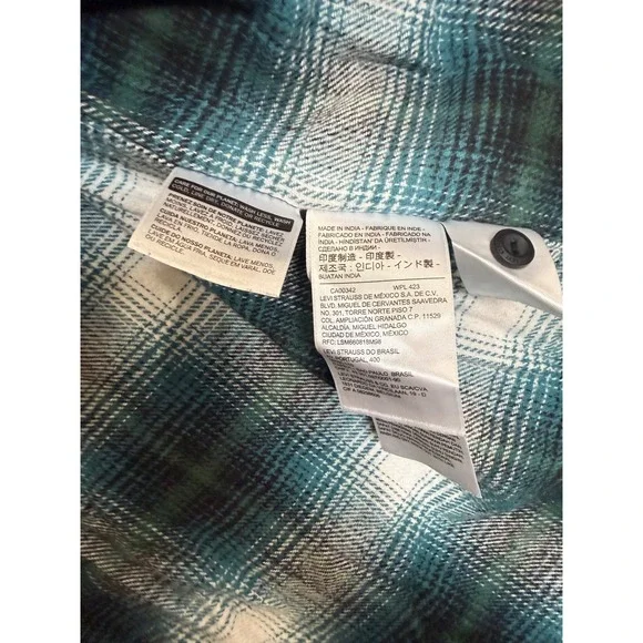 Levis Relaxed Fit Plaid Flannel Shirt Mens Small Teal Green Long Sleeve Button - Picture 3 of 5